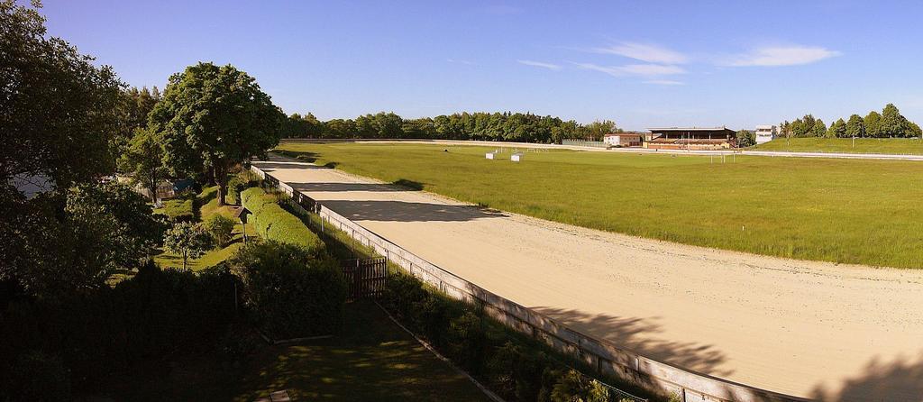 Penzion Speedway Marianske Lazne Exterior photo